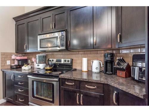 53 Auburn Bay Green Se, Calgary, AB - Indoor Photo Showing Kitchen