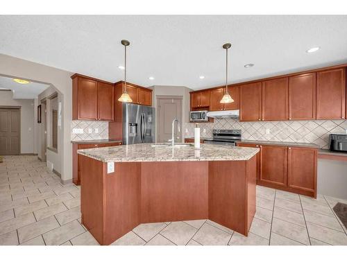 175 Panamount Street Nw, Calgary, AB - Indoor Photo Showing Kitchen With Stainless Steel Kitchen