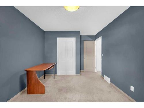 175 Panamount Street Nw, Calgary, AB - Indoor Photo Showing Other Room