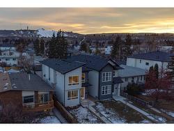 8505 47 Avenue NW Calgary, AB T3B 1Z8