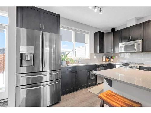 810 Walden Drive Se, Calgary, AB - Indoor Photo Showing Kitchen With Stainless Steel Kitchen With Upgraded Kitchen