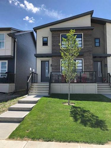 810 Walden Drive Se, Calgary, AB - Outdoor With Facade