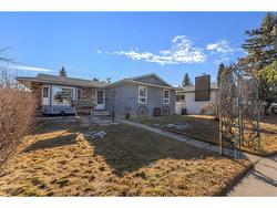 1568 Mardale Way NE Calgary, AB T2A 4G7