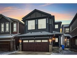 103 Homestead Grove NE Calgary, AB T3J 4A9