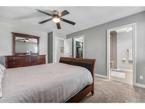 20 Sun Harbour Close Se, Calgary, AB - Indoor Photo Showing Bedroom