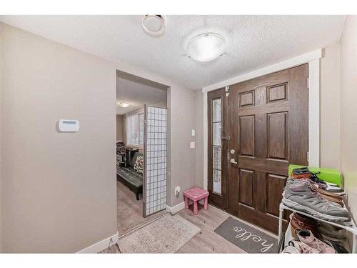 811 Skyview Ranch Grove Ne, Calgary, AB - Indoor Photo Showing Other Room