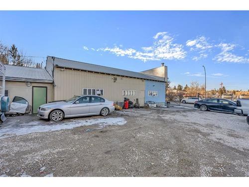 207 36 Avenue Ne, Calgary, AB 