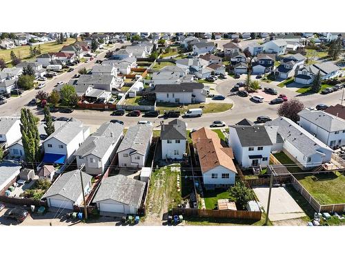 202 Saratoga Close Ne, Calgary, AB - Outdoor With View