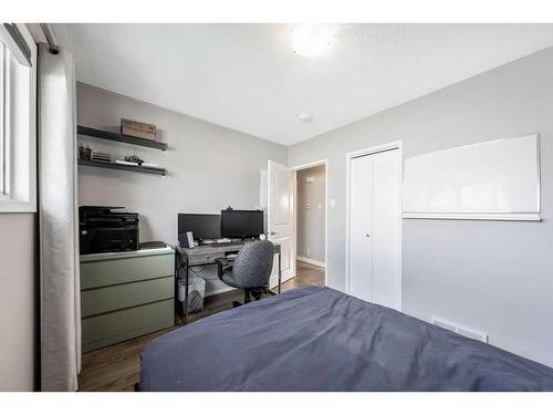 1203 Mackid Road Ne, Calgary, AB - Indoor