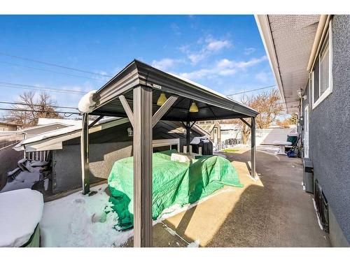 1203 Mackid Road Ne, Calgary, AB - Outdoor