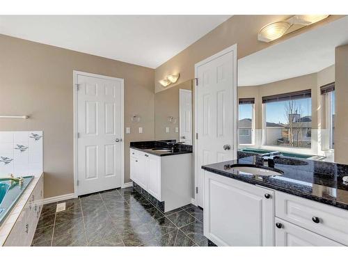 218 Coral Keys Court Ne, Calgary, AB - Indoor