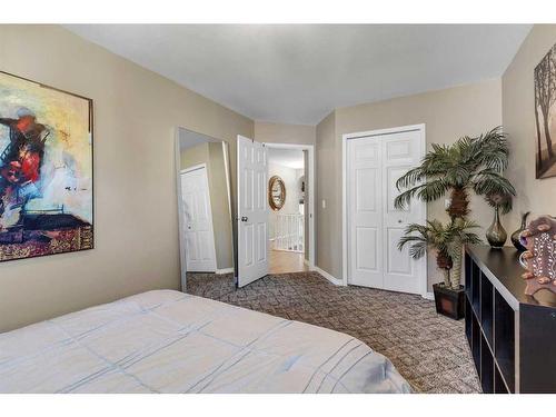 218 Coral Keys Court Ne, Calgary, AB - Indoor Photo Showing Bedroom