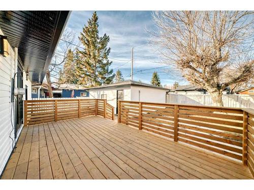 609 Willowburn Crescent Se, Calgary, AB - Outdoor With Deck Patio Veranda