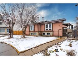 141 Whitewood Place NE Calgary, AB T1Y 3S8