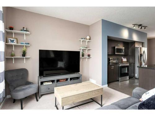 336 Cranfield Common Se, Calgary, AB - Indoor Photo Showing Living Room