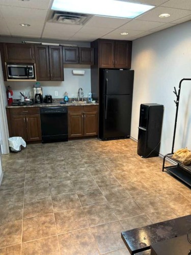 22A-416 Meridian Road Se, Calgary, AB 