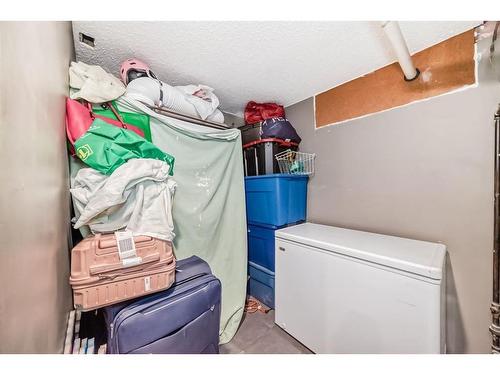 127 Abalone Way Ne, Calgary, AB - Indoor Photo Showing Laundry Room