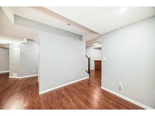 18 Coral Reef Crescent Ne, Calgary, AB - Indoor Photo Showing Other Room