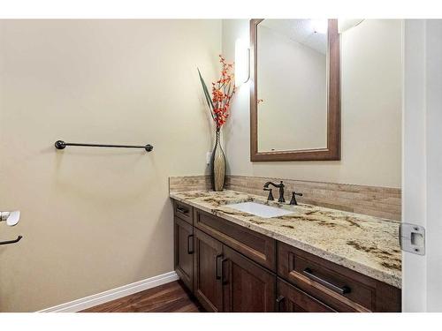 156 Auburn Sound Circle Se, Calgary, AB - Indoor Photo Showing Bathroom