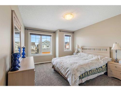 156 Auburn Sound Circle Se, Calgary, AB - Indoor Photo Showing Bedroom