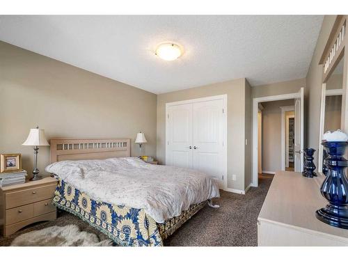 156 Auburn Sound Circle Se, Calgary, AB - Indoor Photo Showing Bedroom