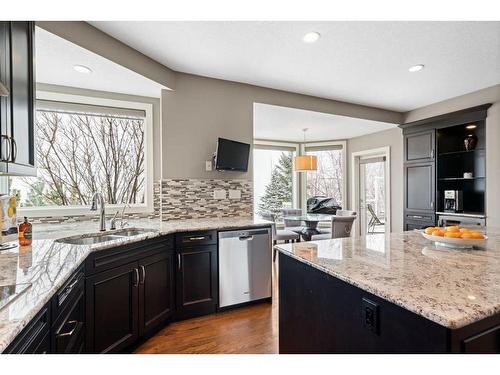 2940 Signal Hill Drive Sw, Calgary, AB - Indoor Photo Showing Kitchen With Double Sink With Upgraded Kitchen