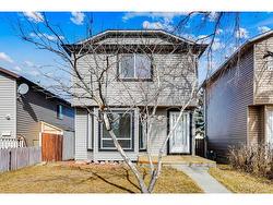 10 Martindale Mews NE Calgary, AB T3J 2V5