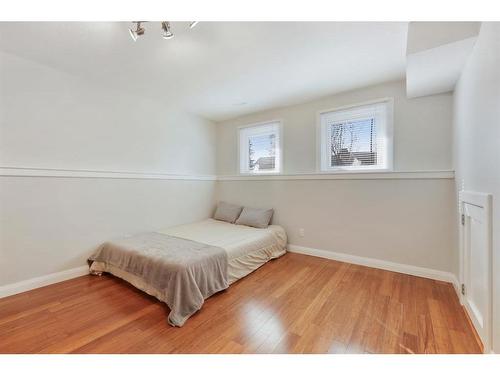 636 Templeside Road Ne, Calgary, AB - Indoor Photo Showing Bedroom