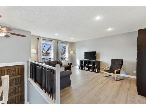 636 Templeside Road Ne, Calgary, AB - Indoor