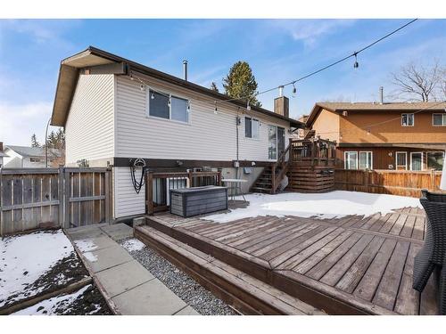 636 Templeside Road Ne, Calgary, AB - Outdoor With Deck Patio Veranda With Exterior