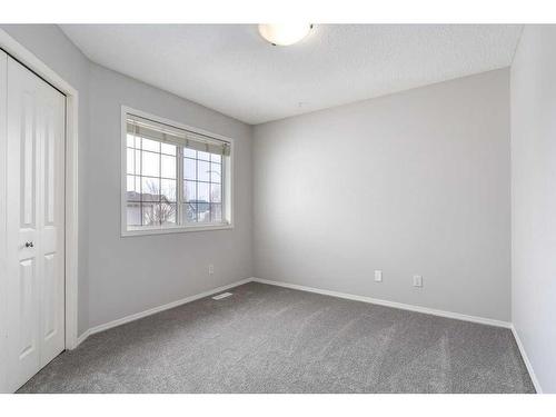 174 Cranfield Green Se, Calgary, AB - Indoor Photo Showing Other Room