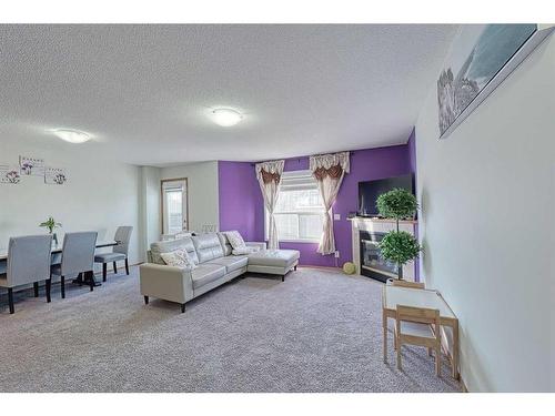 13 Mt Aberdeen Manor Se, Calgary, AB - Indoor