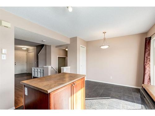 302 Elgin View Se, Calgary, AB - Indoor