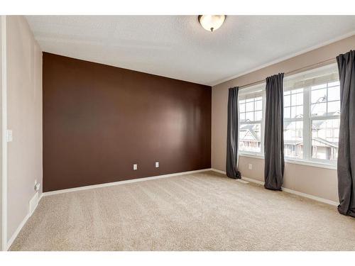 302 Elgin View Se, Calgary, AB - Indoor Photo Showing Other Room