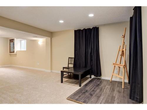 302 Elgin View Se, Calgary, AB - Indoor