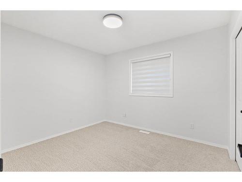 9 Saddlemead Road Ne, Calgary, AB - Indoor Photo Showing Other Room