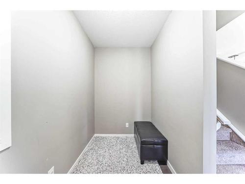 163 Mahogany Grove Se, Calgary, AB - Indoor Photo Showing Other Room