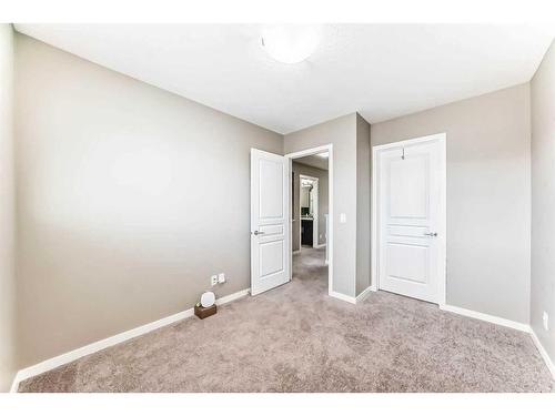 163 Mahogany Grove Se, Calgary, AB - Indoor