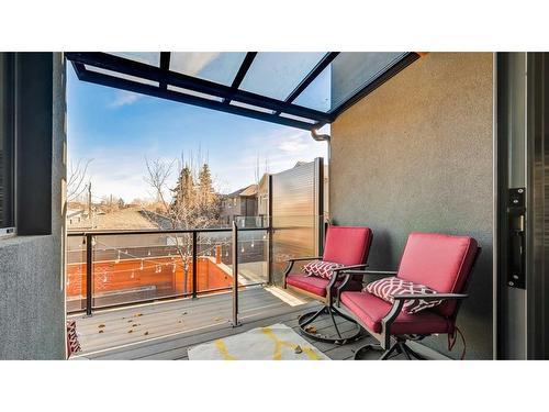 110 18 Street Nw, Calgary, AB - Outdoor With Exterior