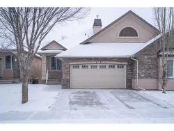 42 Wentworth Landing SW Calgary, AB T3H 5X1