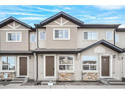 99 Saddlebrook Point NE Calgary, AB T3J 0G3