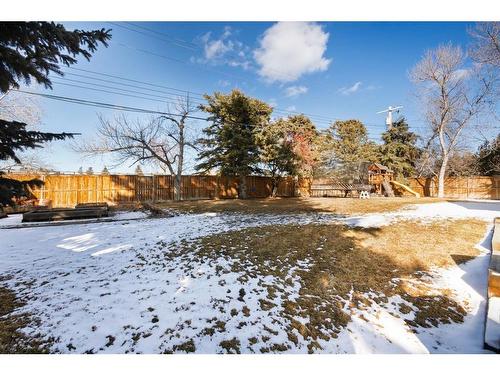 3343 Barrett Place Nw, Calgary, AB - Outdoor