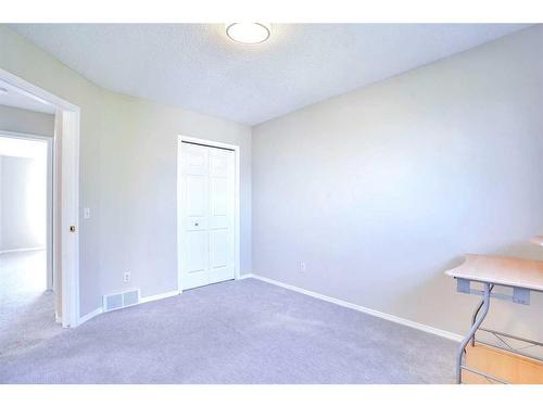 21 Panorama Hills Way Nw, Calgary, AB - Indoor Photo Showing Other Room