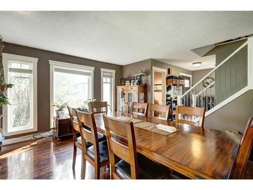 5003 Norris Road Nw, Calgary, AB - Indoor Photo Showing Dining Room