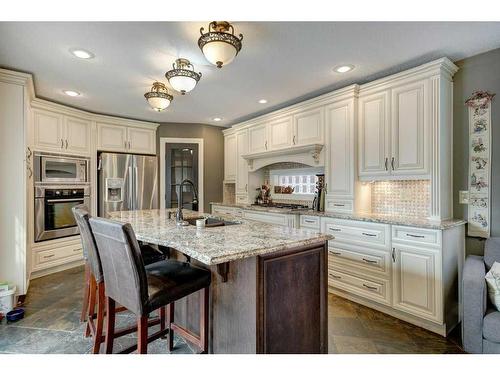 5003 Norris Road Nw, Calgary, AB - Indoor Photo Showing Kitchen With Stainless Steel Kitchen With Upgraded Kitchen