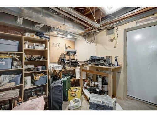 5003 Norris Road Nw, Calgary, AB - Indoor Photo Showing Basement