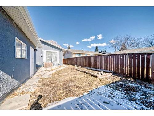 431 Malvern Close Ne, Calgary, AB - Outdoor With Exterior