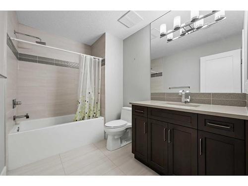 75 Aspen Summit Court Sw, Calgary, AB - Indoor Photo Showing Bathroom