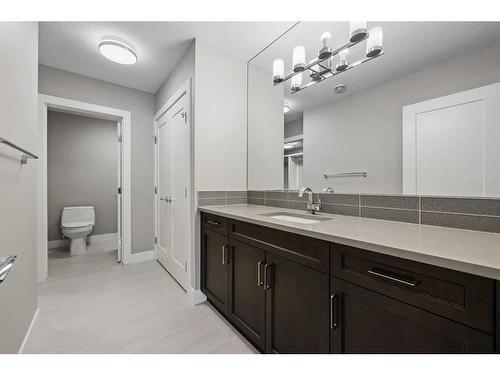 75 Aspen Summit Court Sw, Calgary, AB - Indoor Photo Showing Bathroom