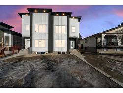 4816 70 Street NW Calgary, AB T3B 2K6